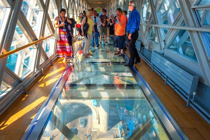 Easy Access Tower Bridge and Engine Room & Scenic Thames Cruise