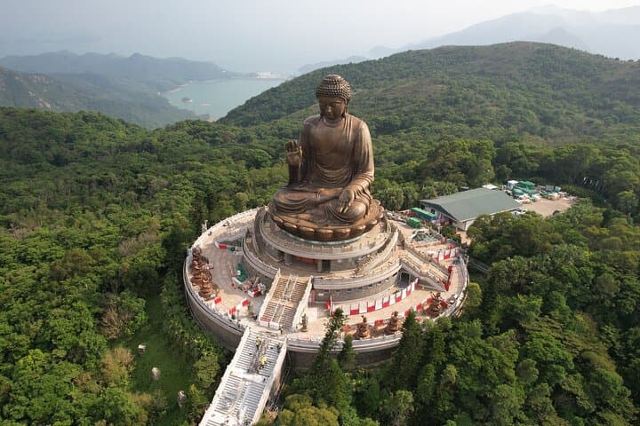Half-day Private Tour of Lantau Island from Hong Kong