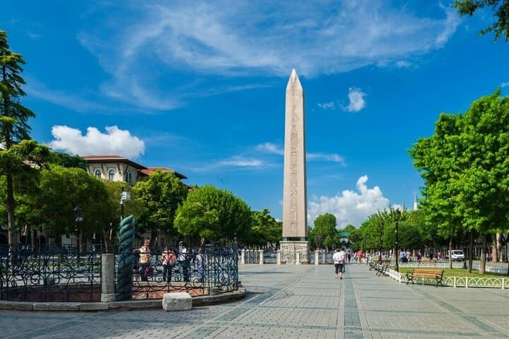 Best Istanbul tour with private guide by skipping ticket line