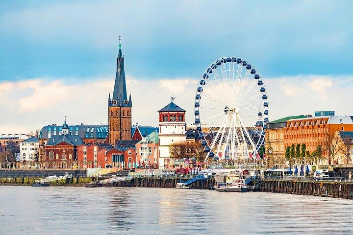 Dusseldorf: City Walk Audio Guide in 7 Languages on your Phone