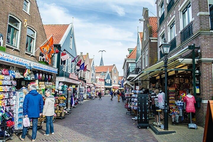 VIP Private tour- Zaanse Schans & Country Side inc Transportation