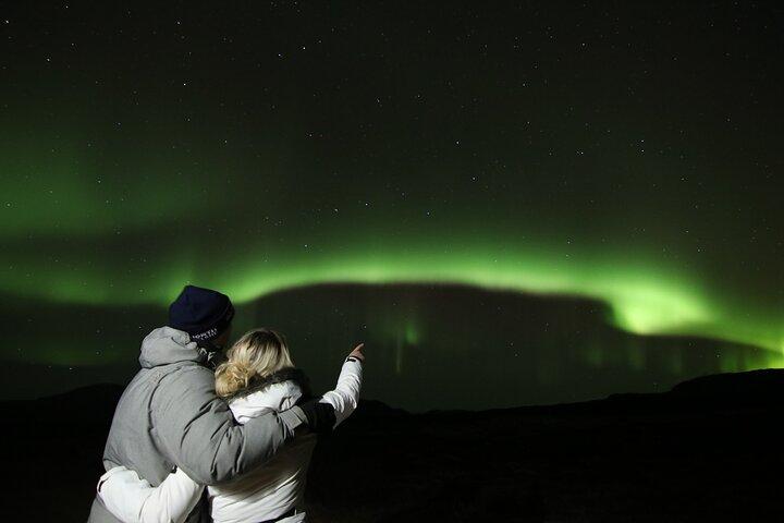 Northern Lights Small-Group Tour with Hot Chocolate & Photos