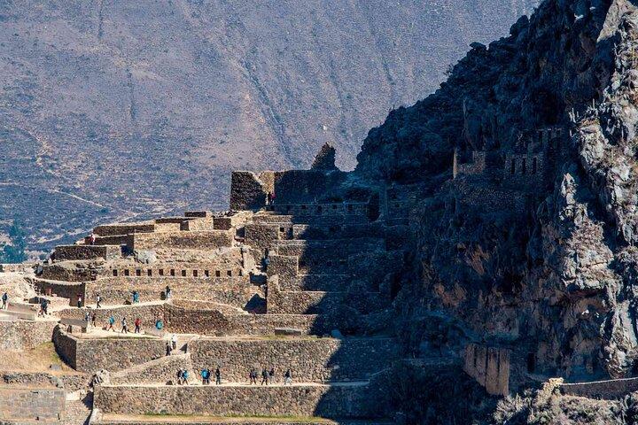 Full Day Tour to the Sacred Valley of the Incas with Buffet
