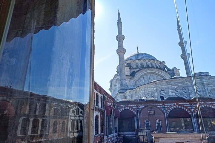 Photograph the Hidden Corners of the Grand Bazaar in Istanbul