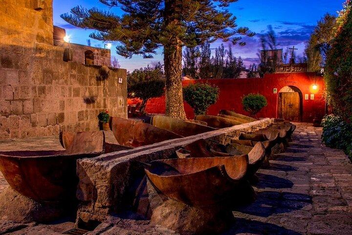 Tour to the Viewpoints and the Monastery of Santa Catalina