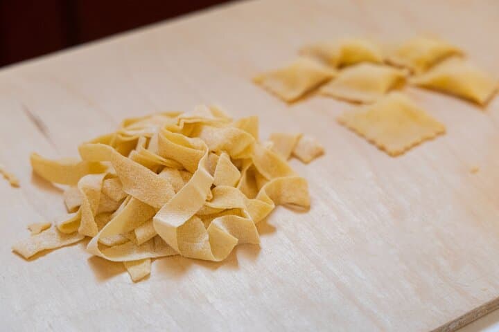 Hands-On Cooking Class in Rome: Fettuccine, Ravioli & Tiramisu