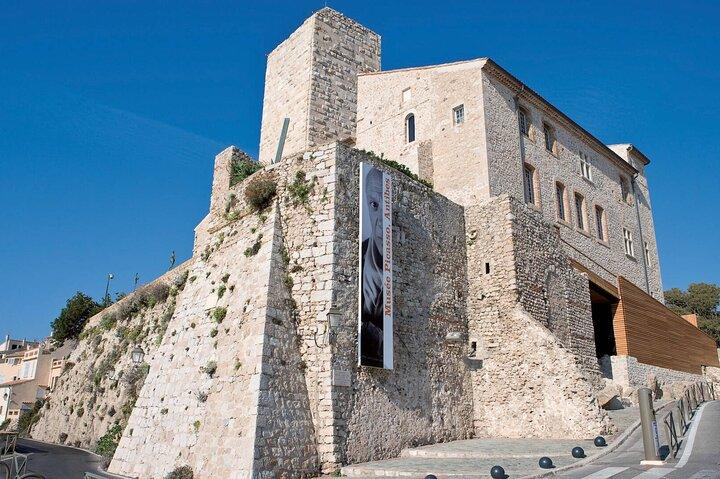 Full day Guided Tour: Cannes, Antibes, St Paul de Vence from Nice