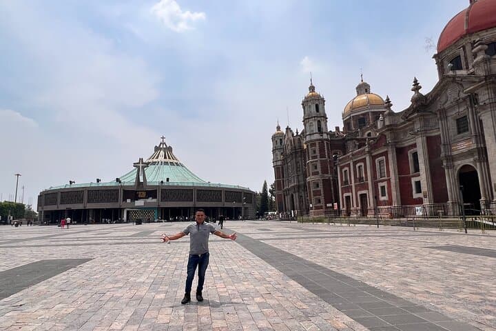 100% private tour in Guadalupe's Basilica with transport