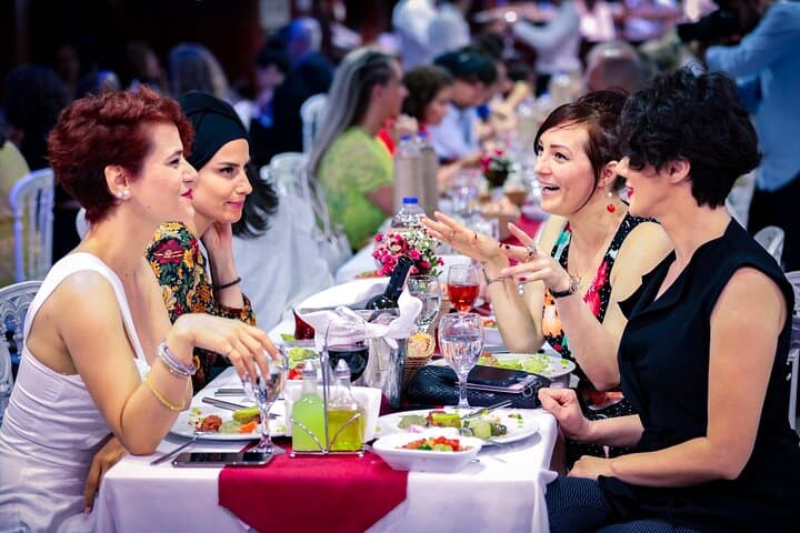 Istanbul Bosphorus Dinner Cruise: Live Folk Dance & DJ Experience