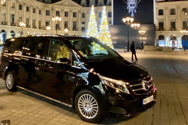 Moet et Chandon Veuve Clicquot Private Champagne trip from Paris