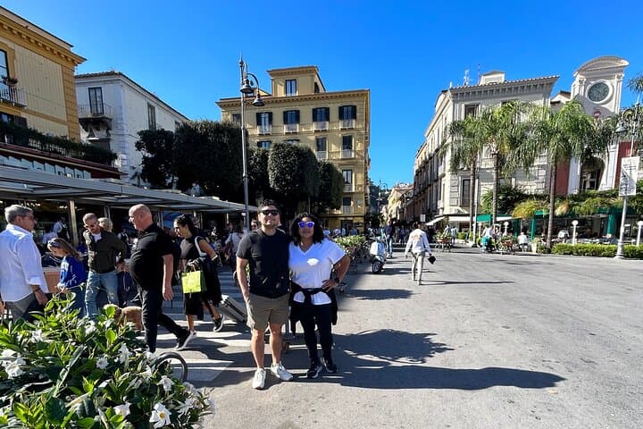 From Naples Pompei & Sorrento private Full Day Tour