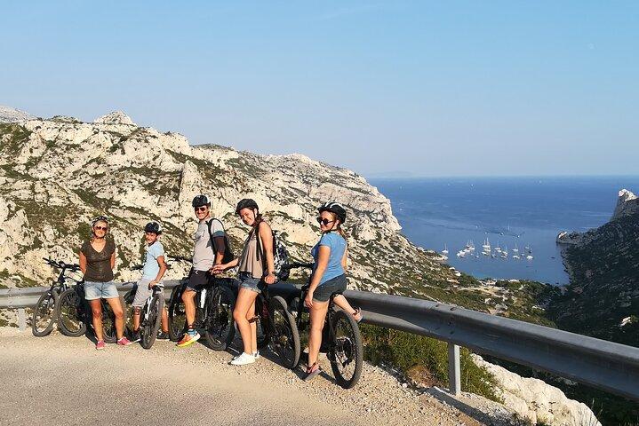 Calanques Panorama e-bike tour in Marseille - National Park