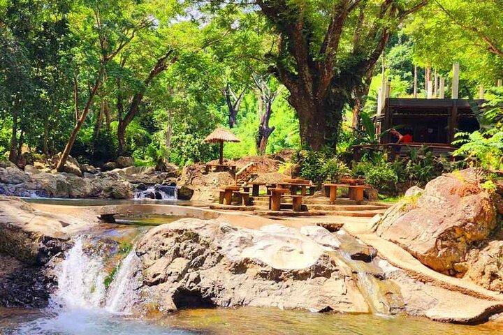 6 Hours Giant Zipline Adventure Park in Fiji
