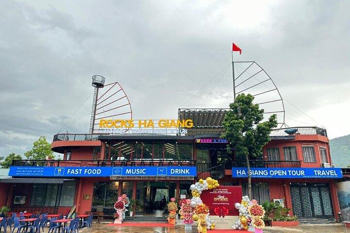 3 Days 3 Nights High Quality Small Group Ha Giang Loop Car Tour