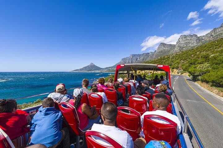 Cape Town Hop- On Hop -Off Tour and Groot Constantia Wine Tasting