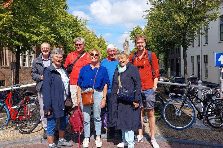 Delft: Private Walking Tour and Royal Delft Factory