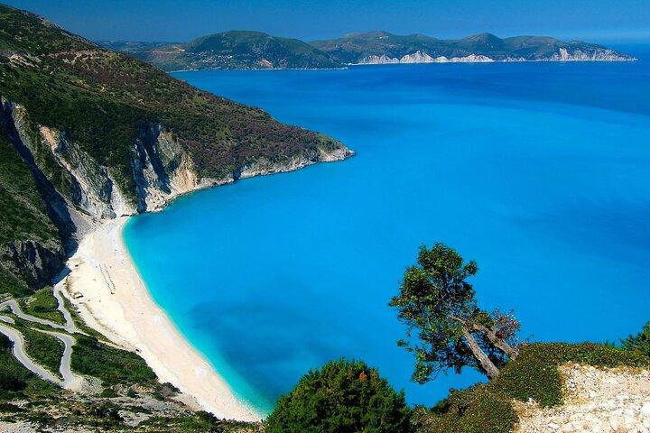 Kefalonia: Lixouri, Myrtos,Melissani & Wine Tasting Full-Day Tour