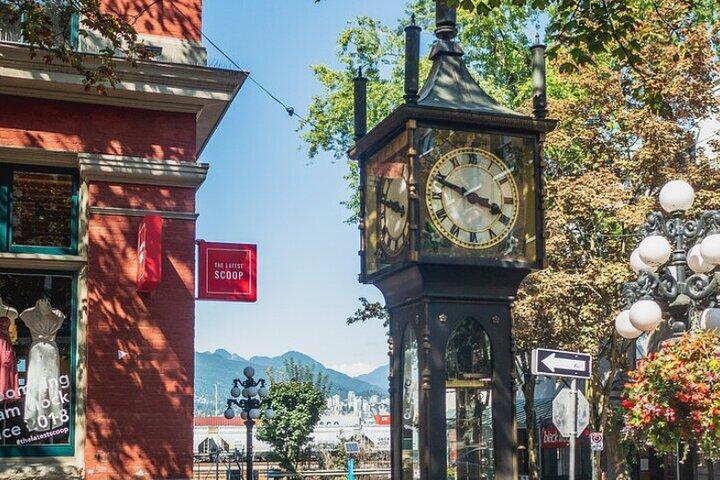Vancouver: Hop-On Hop-Off Sightseeing Tour on Double-Decker Bus