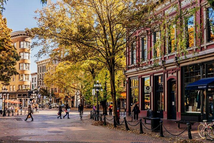 Vancouver: Hop-On Hop-Off Sightseeing Tour on Double-Decker Bus