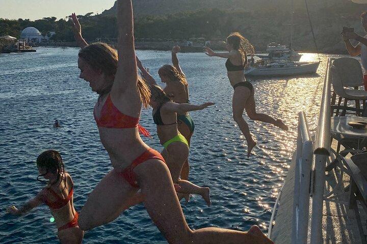 Rhodes Bay to Bay Swim Cruise-Greek Buffet w/wine included