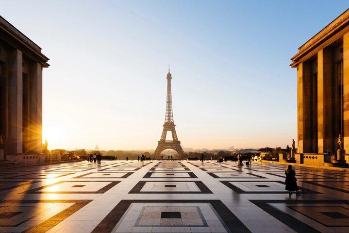 Private Transfer From Airports to Paris