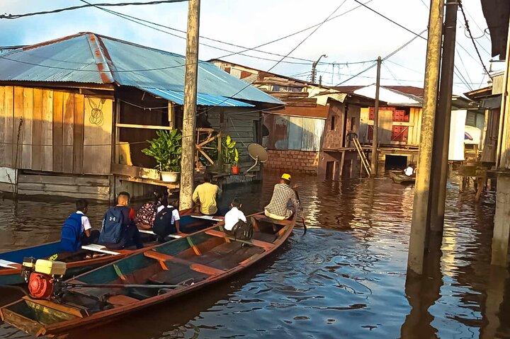 Private Tour in Belen Market, Floating City and Amazon River
