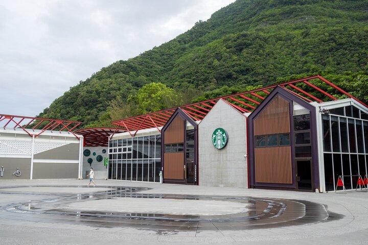 Shared Full Day Tour of Hualien Taroko National Park from Taipei