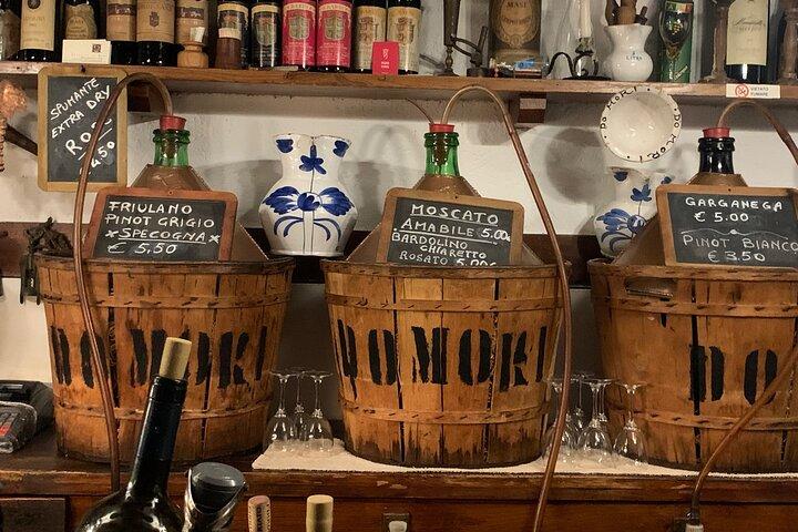Old Taverns and Rialto Market Food Adventure (come hungry!)