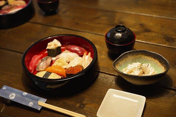 Taught by a professional! Making sushi with Hakodate's Fresh Fish