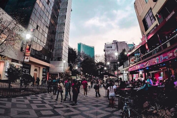 Zona Rosa Mexico City Nightlife of Magic LGBT+ And Bar Tour