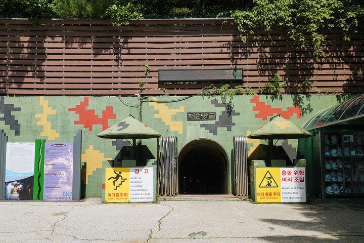 DMZ 2nd Tunnel, Pocheon Sky Bridge & Waterfall Tour from Seoul