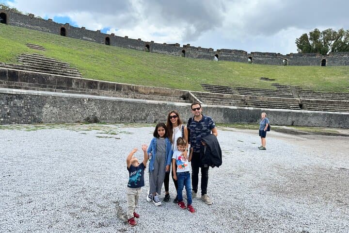 Best Pompeii Private Tour from Naples Port or Hotel Pick Up