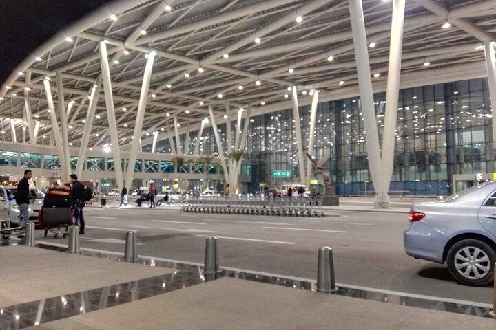 VIP Meet and Assist at Cairo Airport with Private Hotel Transfer