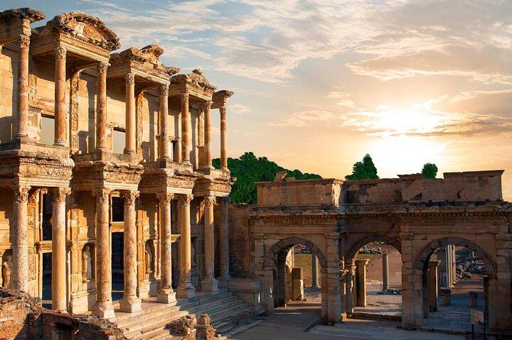 All-Inclusive Ephesus & Pamukkale Escape: 2 Days