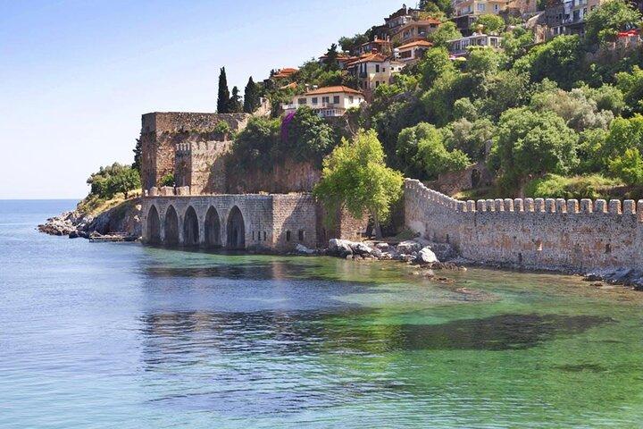 Alanya City Castle and Cable Car Tour