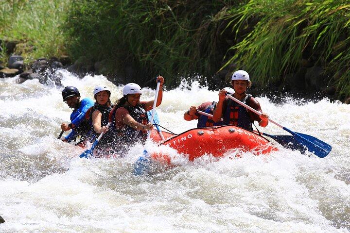 Awesome Fun Rafting Class 3 Balsa River 5-Hour Tour in La Fortuna