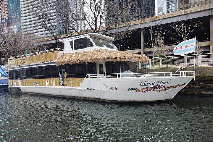 Chicago River Spectacular Fireworks Show and Tiki Bar Cruise