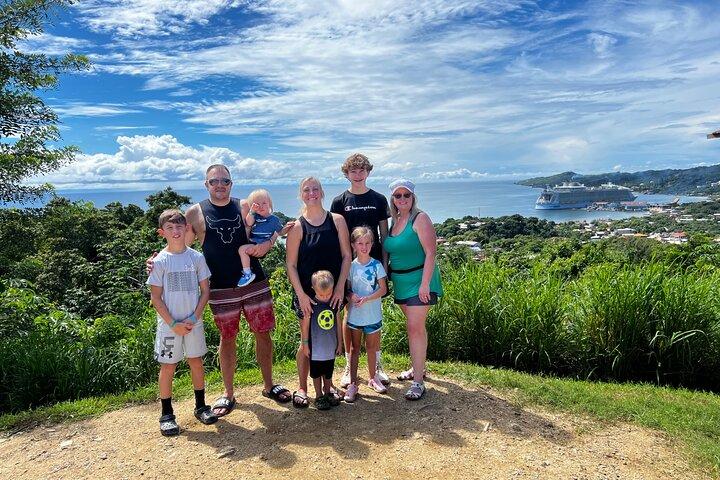 Roatan Sloth & Monkey Encounter, Chocolate & Rum + Beach Break