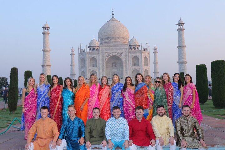 Taj Mahal Sunrise Private Guided Tour with Agra City Highlights