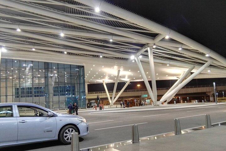 VIP Meet and Assist at Cairo Airport with Private Hotel Transfer