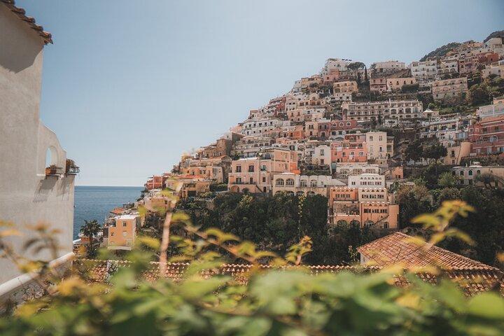 3 Day Vesuvius, Pompeii and Amalfi Small-Group Tour from Rome