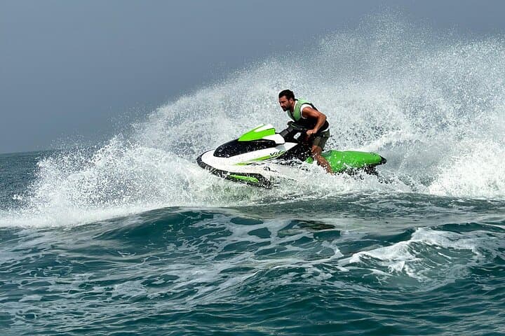 Jet ski Dubai 30 minute Guided Sightseeing Tour