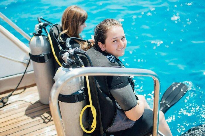 Antalya Scuba Diving Tour with 2 Dives, Lunch and Pickup