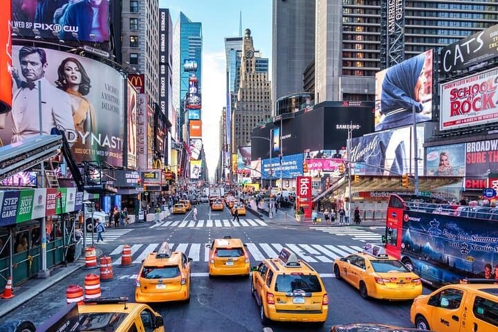 NYC: Sightseeing Day Trip with Statue of Liberty Visit