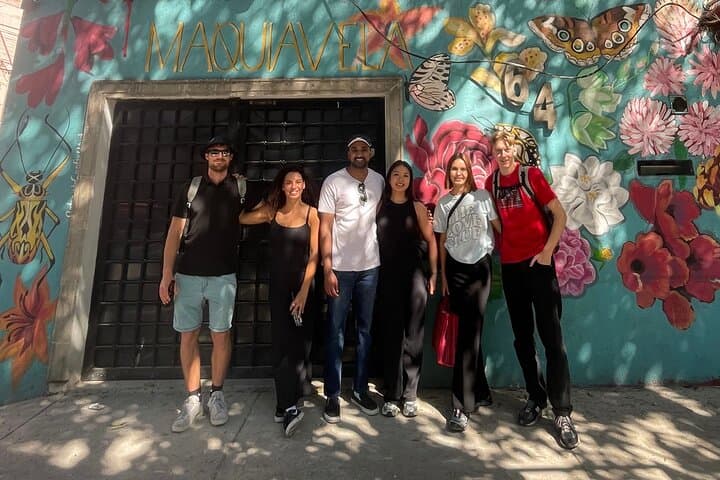 Private Street Art Tour in Rome