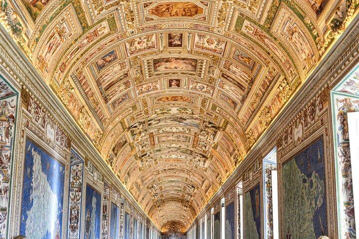 Private tour of Vatican Museums, Sistine Chapel and St. Peter's