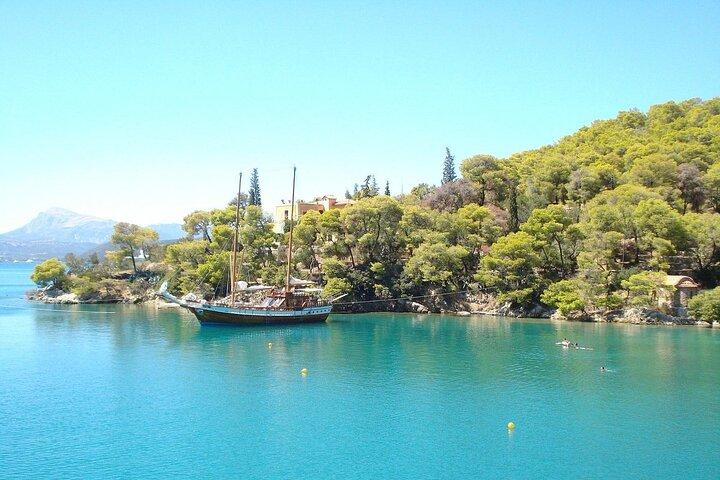 Private 2 Islands Day Tour Hydra & Poros