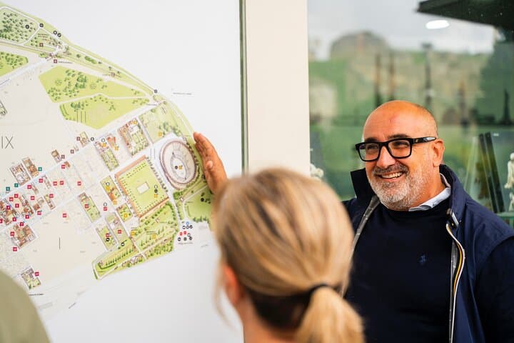 Semi - Private Tour of Pompeii with an Archaeologist