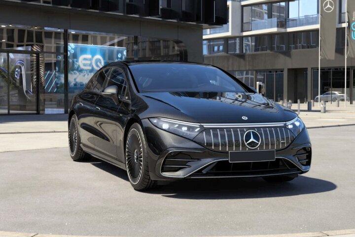 Arrival Transfer: Dubai Airport DXB to Dubai in Luxury Car