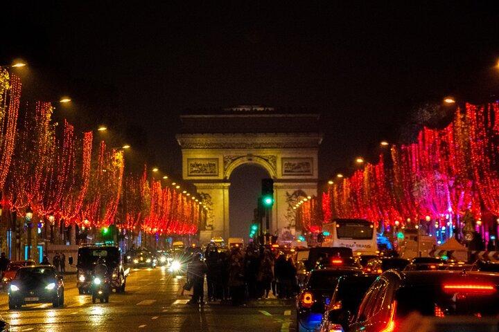 PRIVATE Paris City Guided Tour With Photos At All Stops